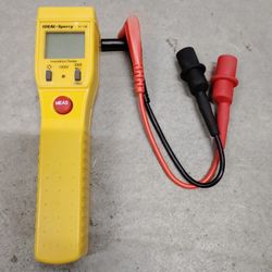 Ideal Sperry 61-780 Insulation MegOhm Meter Resistance Tester w/ Leads Used Once