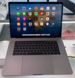 🌅SUMMER SALE🌅 MACBOOK PRO 15’ -WITH TOUCH BAR-  2017