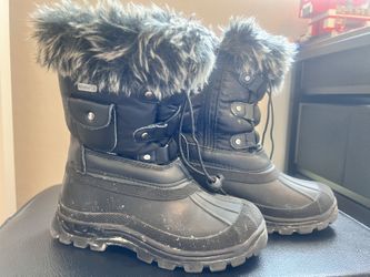 Size 13 Snow Boots 