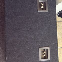 de Subwoofers Lightning Audio Bolt con Cajón Porteado"