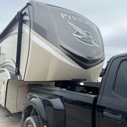 Jayco Pinnacle 36ft