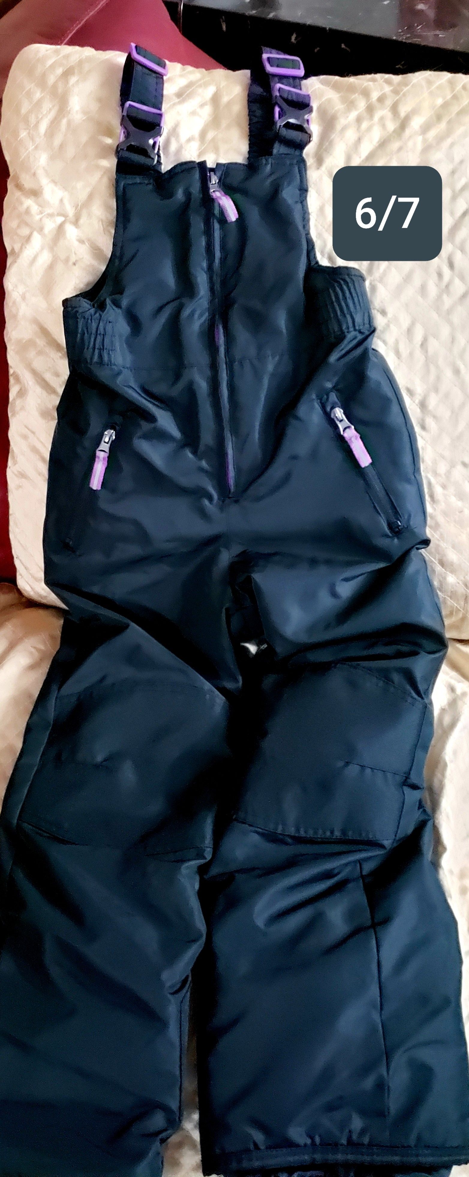 Champion Bib size 7/8