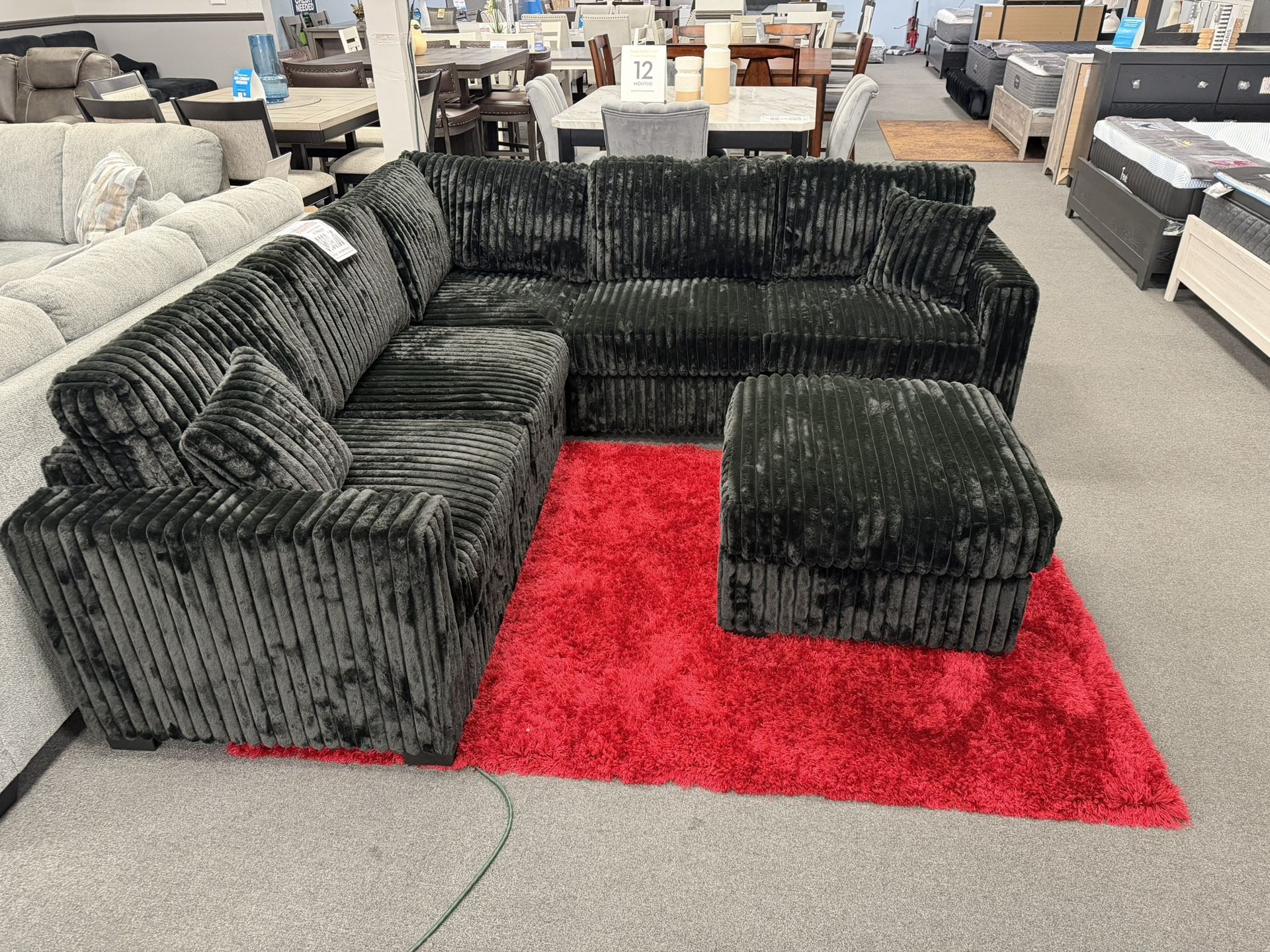 Black Sofa Sectional w/ Free Ottoman