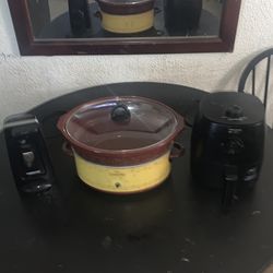 Crockpot, airfryer, and electric can opener