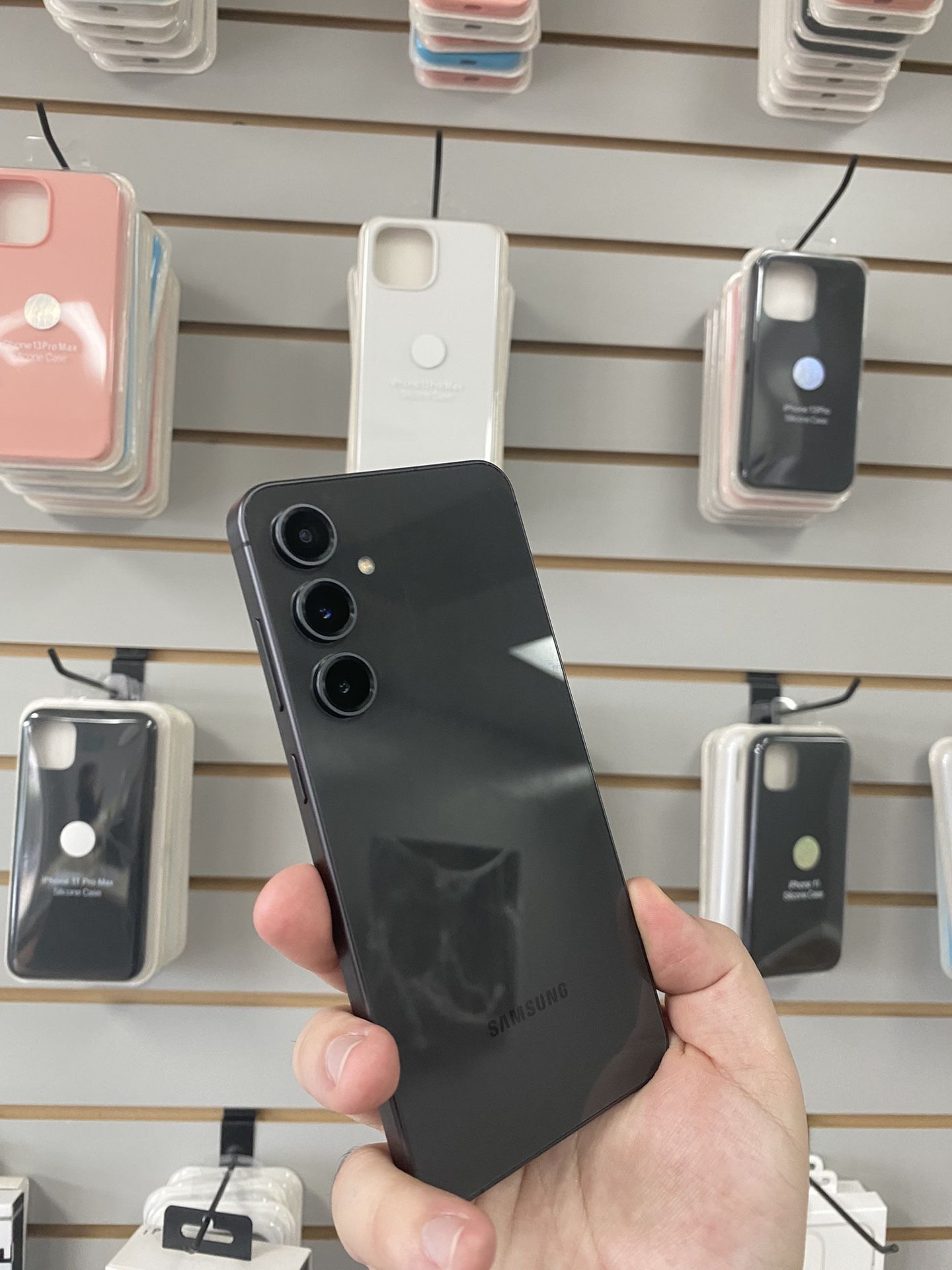 Samsung Galaxy S24 Fe Cricket 128gb