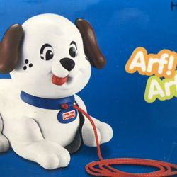 Fisher-Price H9447 “Lil Snoopy” Pull Along Dog 2005