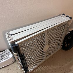 Complete set of kids gate