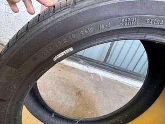 235/40 R 19 96