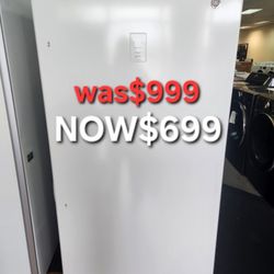 GE ENERGY STARO 17.3 CU. FT.
FROST-FREE GARAGE READY
UPRIGHT FREEZER