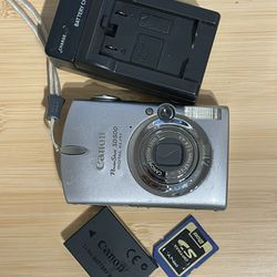 Canon Powershot SD500 Silver Digital Camera Tested Works