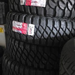Lt 235/75/15 mud new set