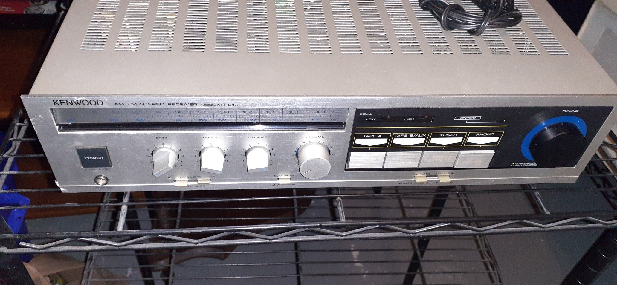 Kenwood KR-910 AM/FM Stereo Receiver/Tuner-Tested & Working