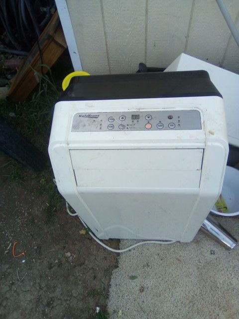 Koldfront PAC802W 8,000 BTU Portable Air Conditioner