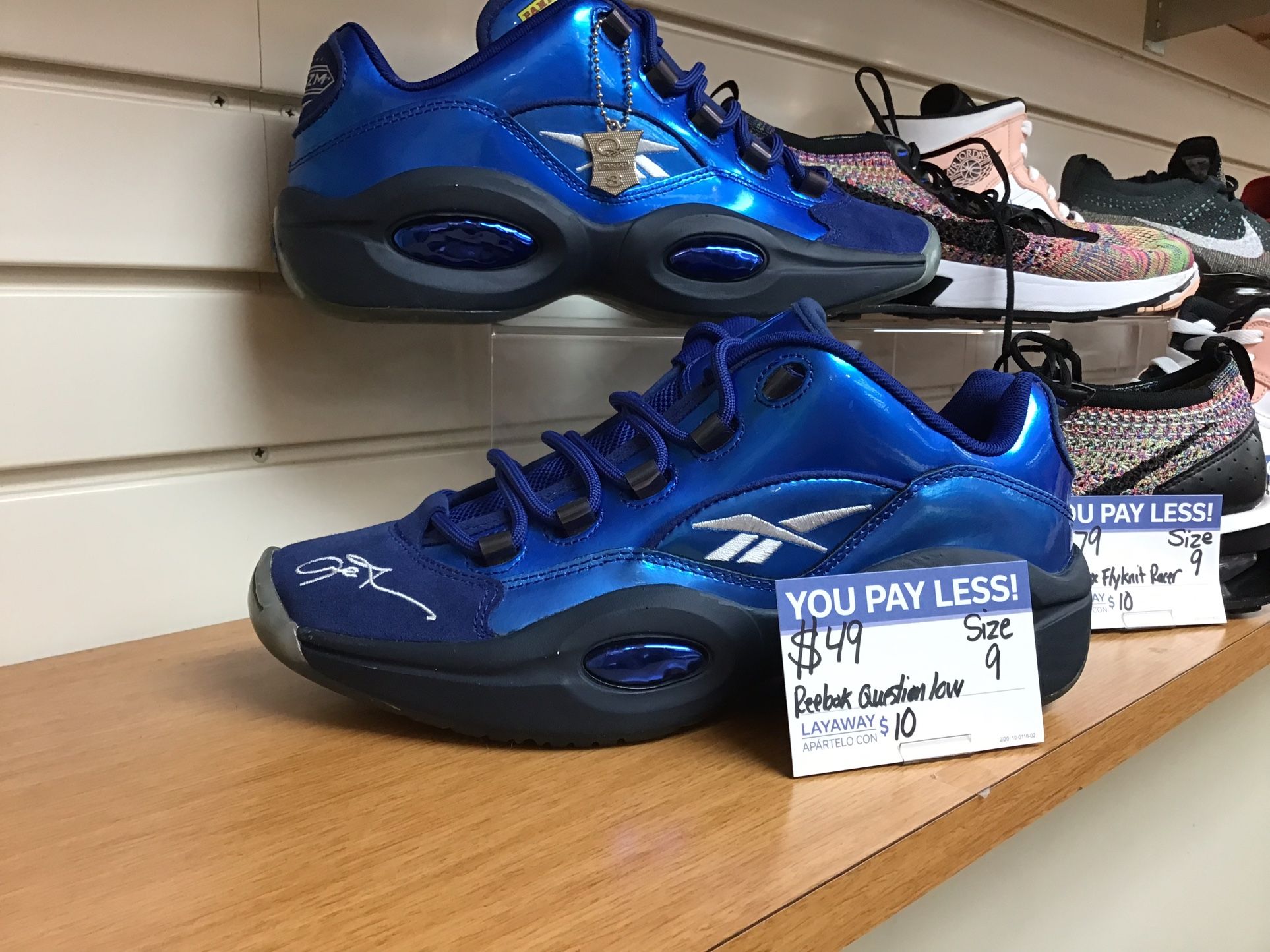 Reebok Question Low Size 9