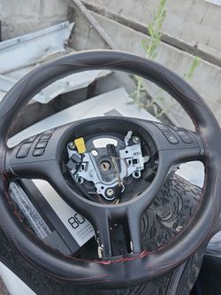 E46 Steering Wheel