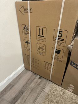 Wine refrigerator