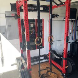 Rogue Fitness Garage Setup