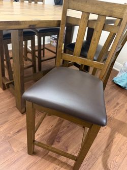 A table and chairs