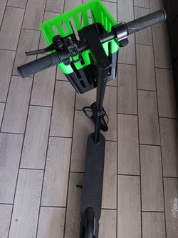 Lightweight scooter basket