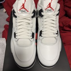 Jordan 4