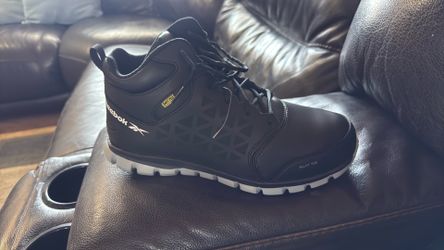 New Reebok shoes composite size 12 Wade