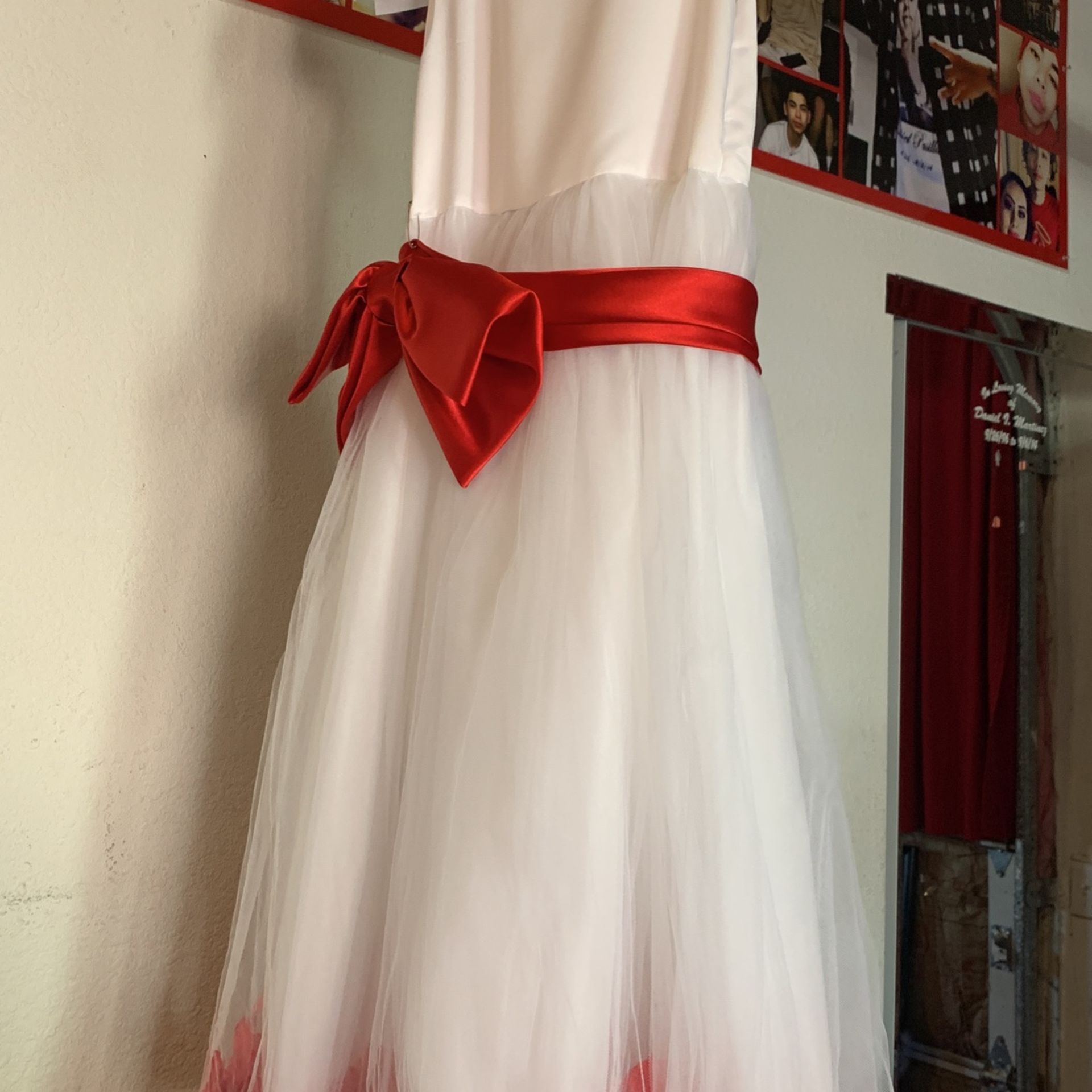 Flower Girl Dress Sizes 10 And 12 $40.00 Each