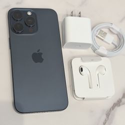 IPhone 15 Pro Max (256gb) Blue UNLOCKED 