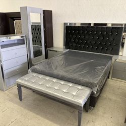New Grey Bedroom Set (King/Queen/Full)