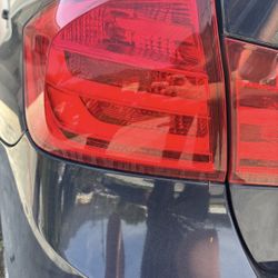 2012-2015 Bmw 335i F30 Driver Side Tail Light