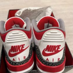 Jordan 3 Red