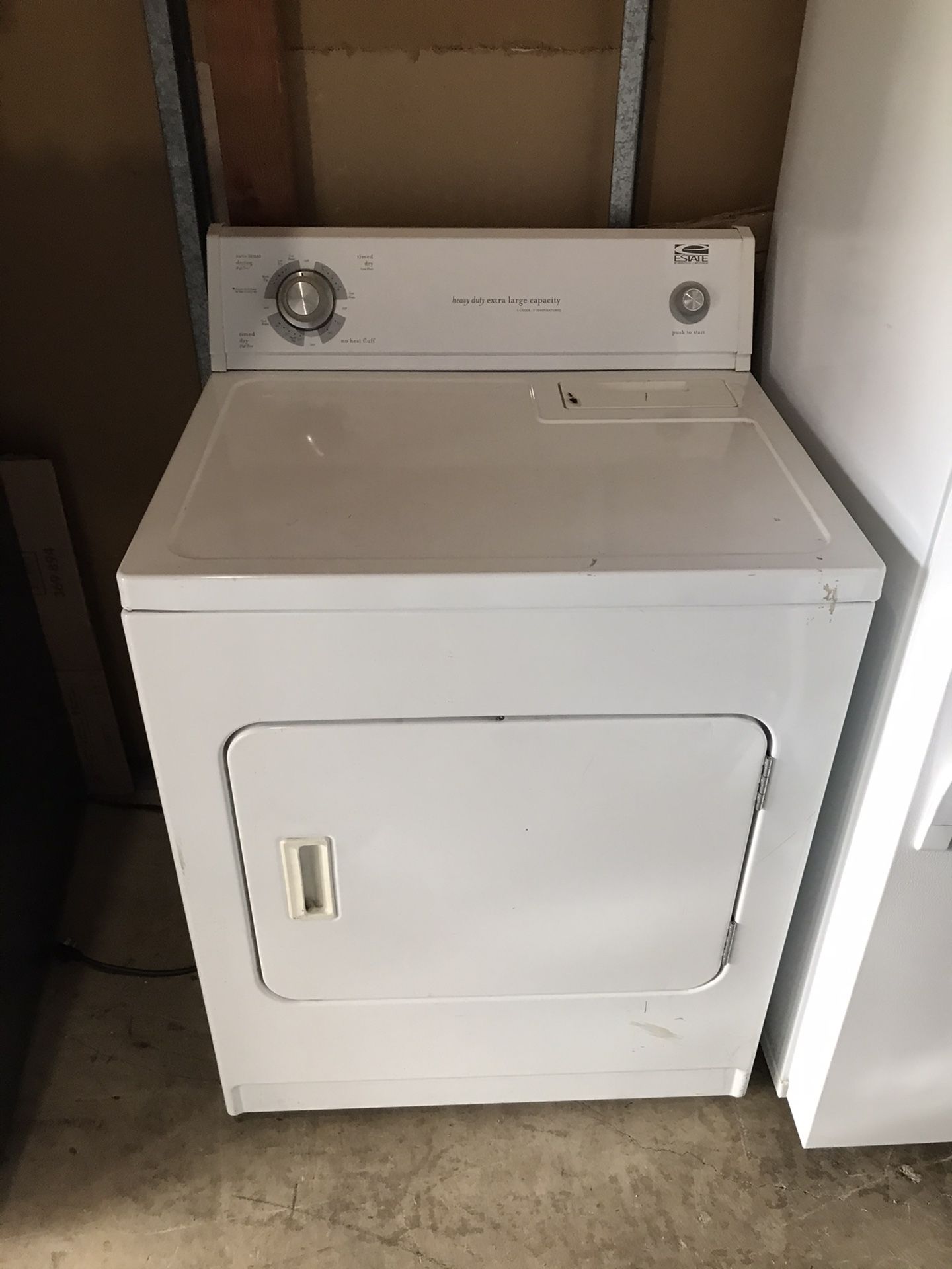 Electric dryer by whirlpool