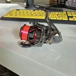 3 Shimano Stradic C2000S, 4000F, 1000FML