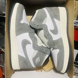 Women’s Size 6.5 Nike And Jordan Shoes