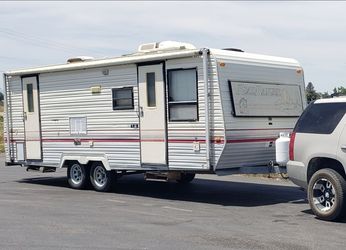 KIT Manufacturing Camper -
Model 261
