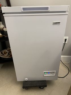 Igloo freezer