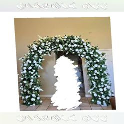 chance throw Enchanting Wedding Styling Featuring Gorgeous Floral Art