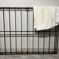 Amazon Basics Queen 5-inch Box Spring Base