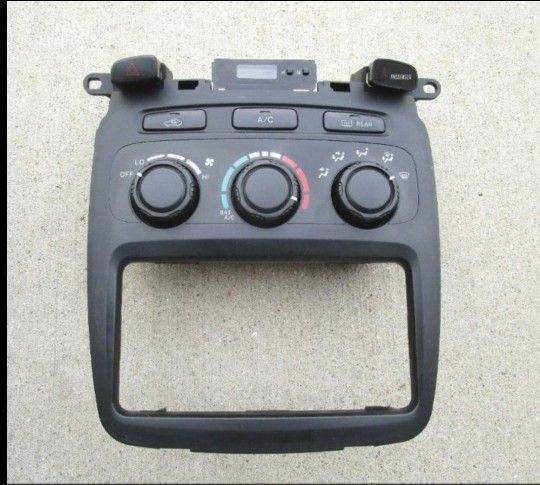 Refurbished 2001-2003 Toyota Highlander Manual Climate Control Unit A/C Heater 84010-48081
