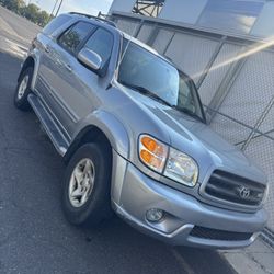 2002 Toyota Sequoia