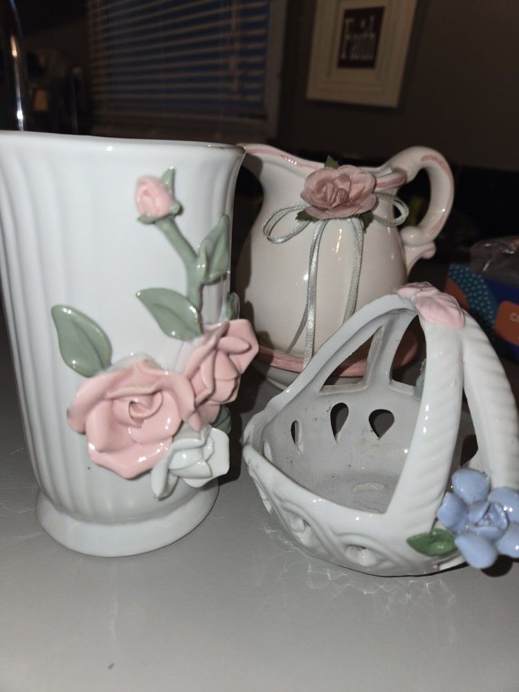 Vintage Flower Items