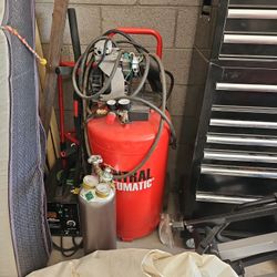 Central Pneumatic Compressor