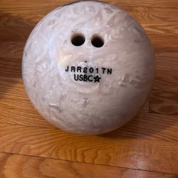 White Dot (Diamond) Bowling Ball 14lb