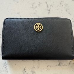 Tory Burch Wallet