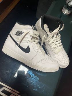 Air Jordan 1 - YinYang White Size 8.5
