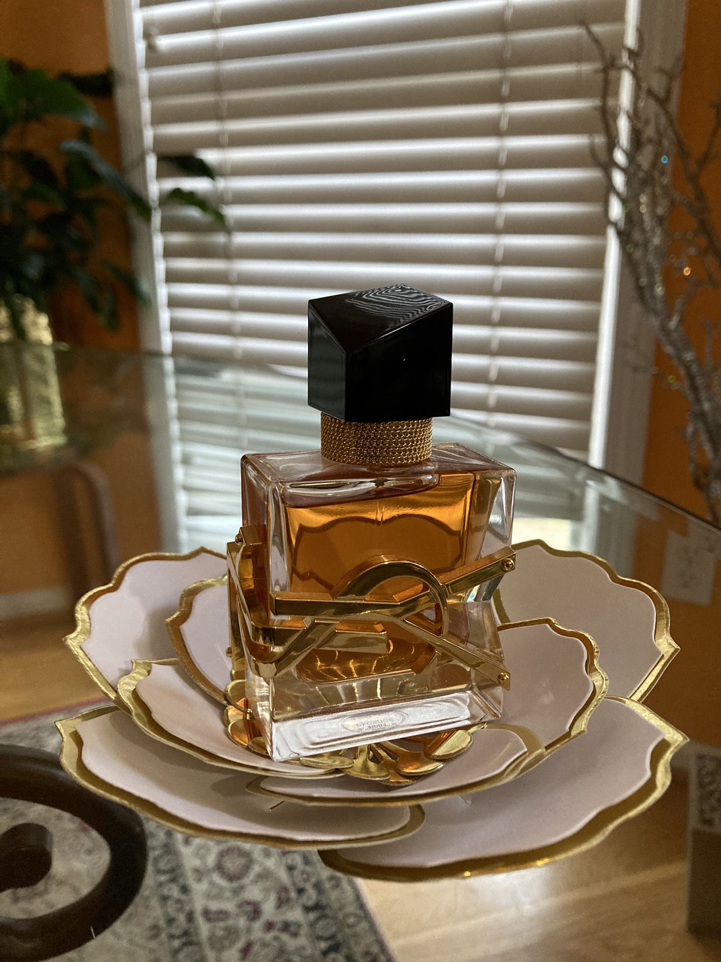 YSL Libre Le Parfum - 10ml 5ml Decant Fragrance for Sale in Stanton, CA -  OfferUp