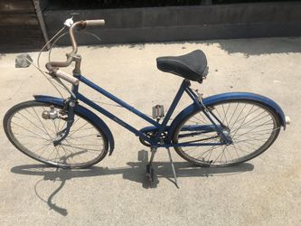 Vintage Phillips Lady’s Bicycle