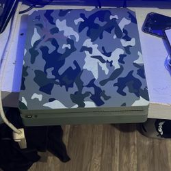 PS4 Slim