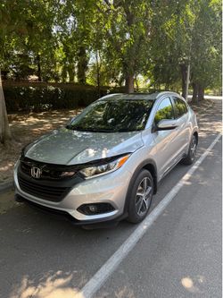 2022 Honda Hr-v - Low miles