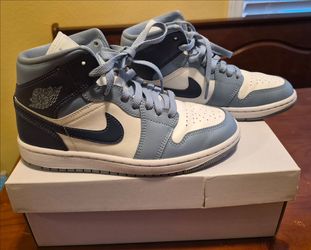 Women's Air Jordan 1 Mid