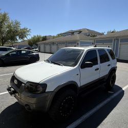 2005 Ford Escape